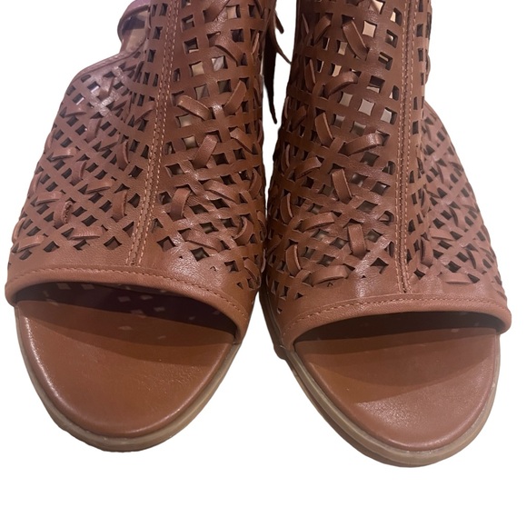 FRANCO SARTO Harlet3 Size 9 tan leather block 3in heel sandal buckle ankle strap - Picture 6 of 10